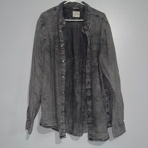 American Eagle Outfitters Charcoal Button-Up Shirt